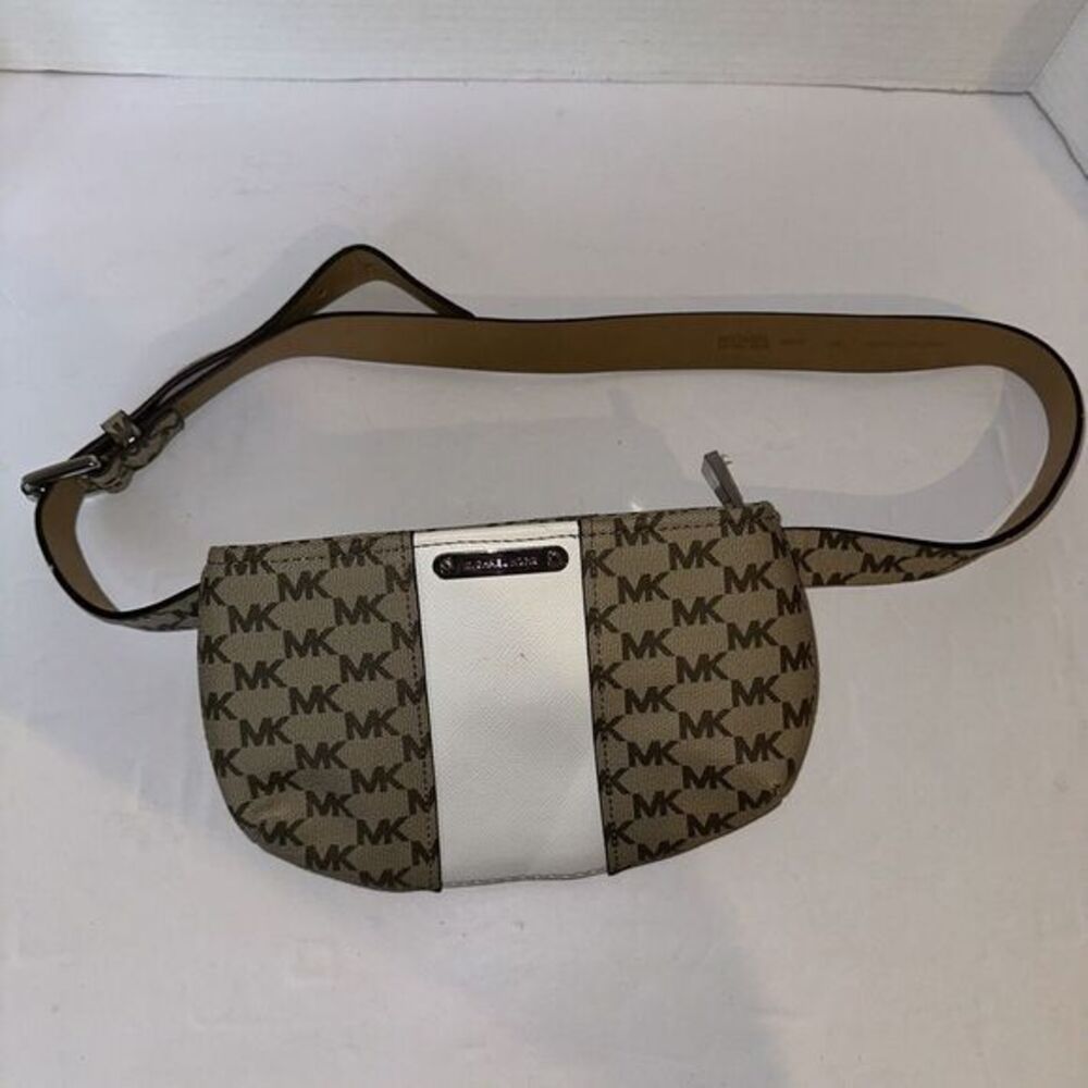Michael Kors Tan Belt Bag 556137 L/xl Synthetic Materials EUC